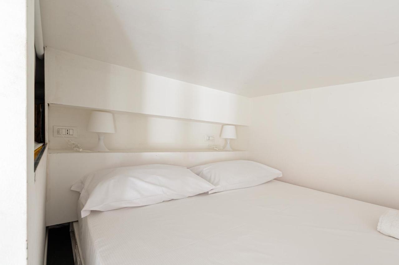 Cosy And Quiet Apartment In Milano Bagian luar foto